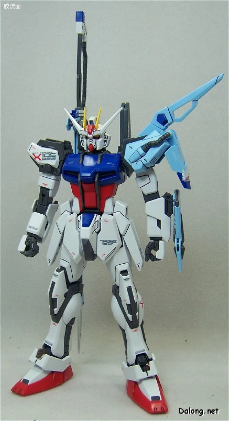 Bandai MG 1/100 GAT-X105 Launcher/Sword Strike Gundam