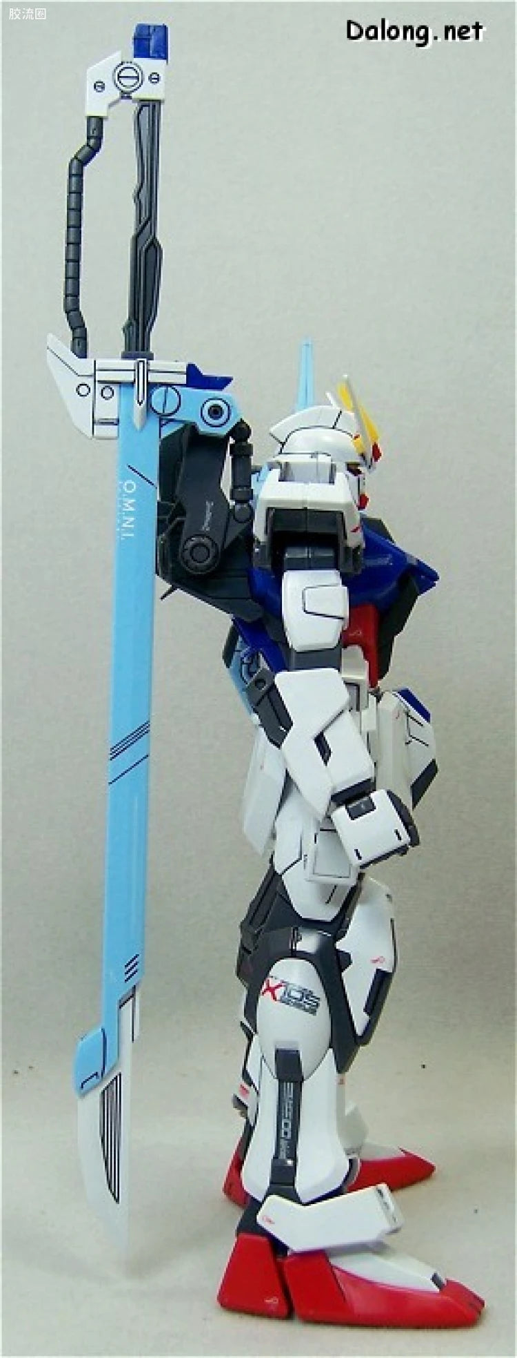 Bandai MG 1/100 GAT-X105 Launcher/Sword Strike Gundam