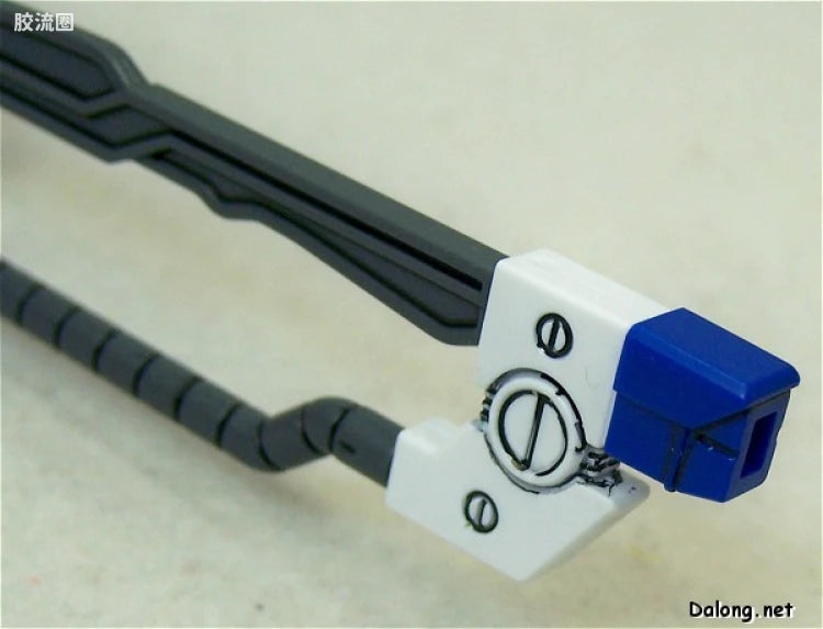 Bandai MG 1/100 GAT-X105 Launcher/Sword Strike Gundam