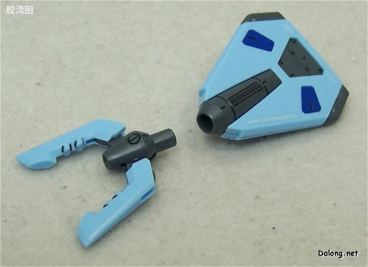 Bandai MG 1/100 GAT-X105 Launcher/Sword Strike Gundam