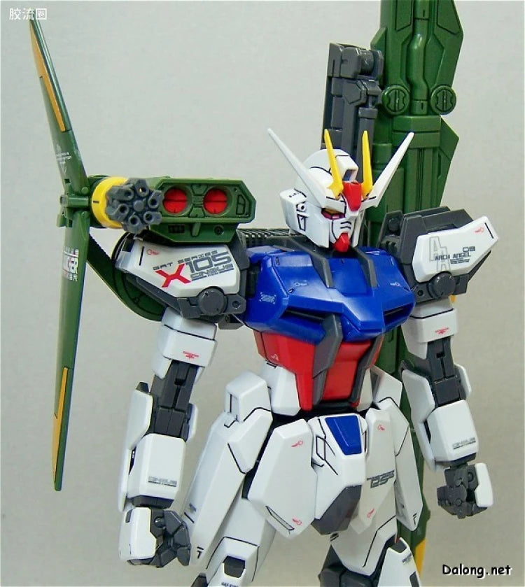 Bandai MG 1/100 GAT-X105 Launcher/Sword Strike Gundam