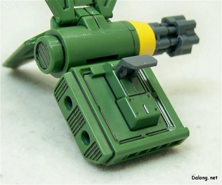 Bandai MG 1/100 GAT-X105 Launcher/Sword Strike Gundam