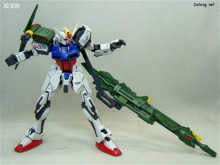 Bandai MG 1/100 GAT-X105 Launcher/Sword Strike Gundam