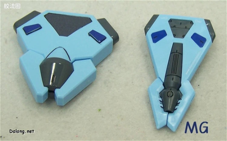 Bandai MG 1/100 GAT-X105 Launcher/Sword Strike Gundam
