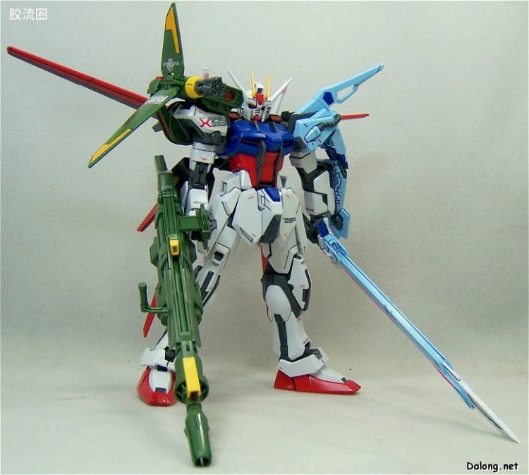 Bandai MG 1/100 GAT-X105 Launcher/Sword Strike Gundam