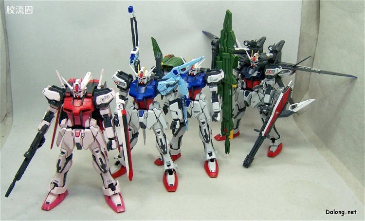 Bandai MG 1/100 GAT-X105 Launcher/Sword Strike Gundam