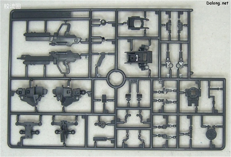 Bandai MG 1/100 GAT-X105 Launcher/Sword Strike Gundam