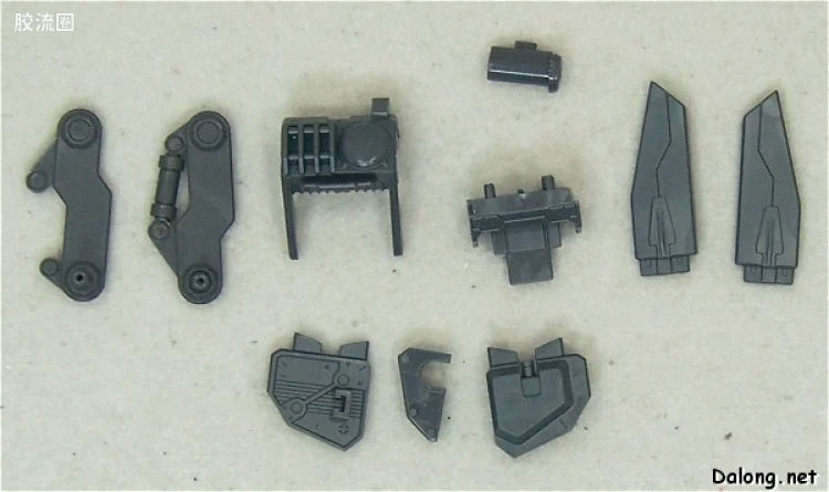 Bandai MG 1/100 GAT-X105 Launcher/Sword Strike Gundam