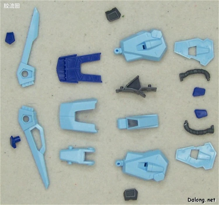 Bandai MG 1/100 GAT-X105 Launcher/Sword Strike Gundam