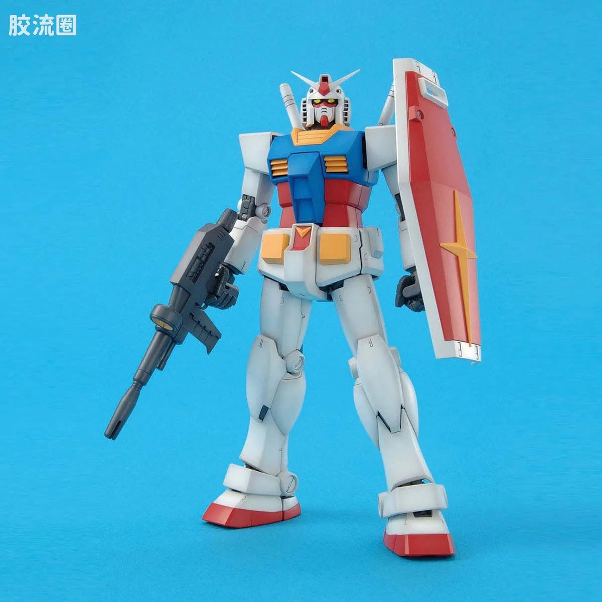 Bandai MG 1/100 RX-78-2 Gundam (Ver.2.0)