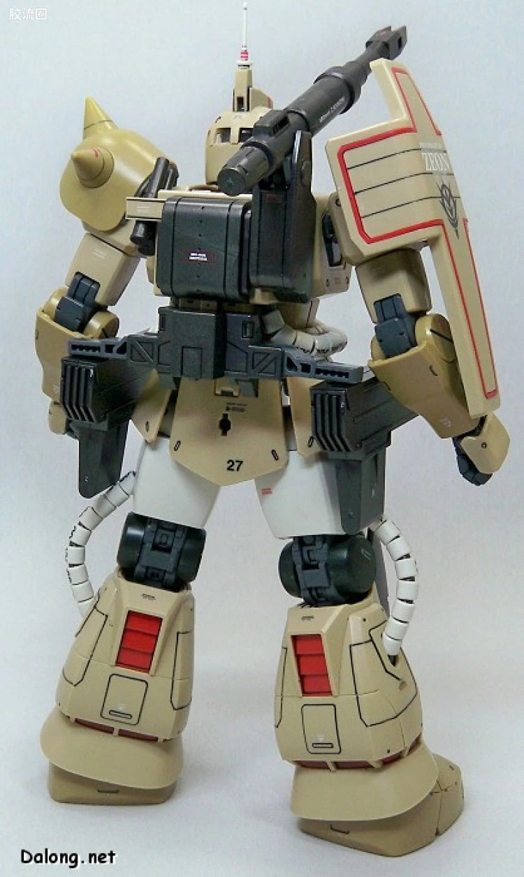 Bandai MG 1/100 MS-06K Zaku Cannon