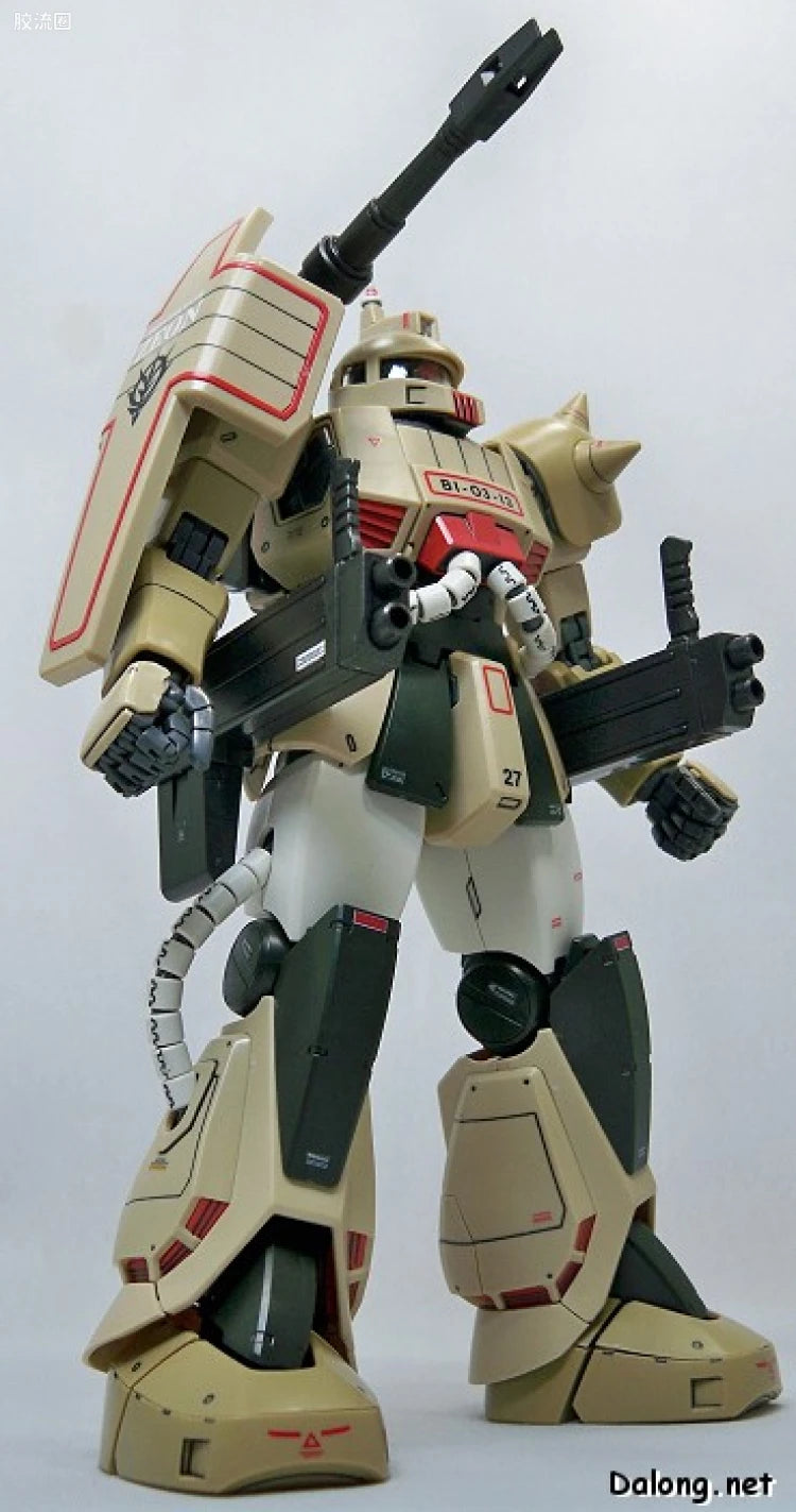 Bandai MG 1/100 MS-06K Zaku Cannon