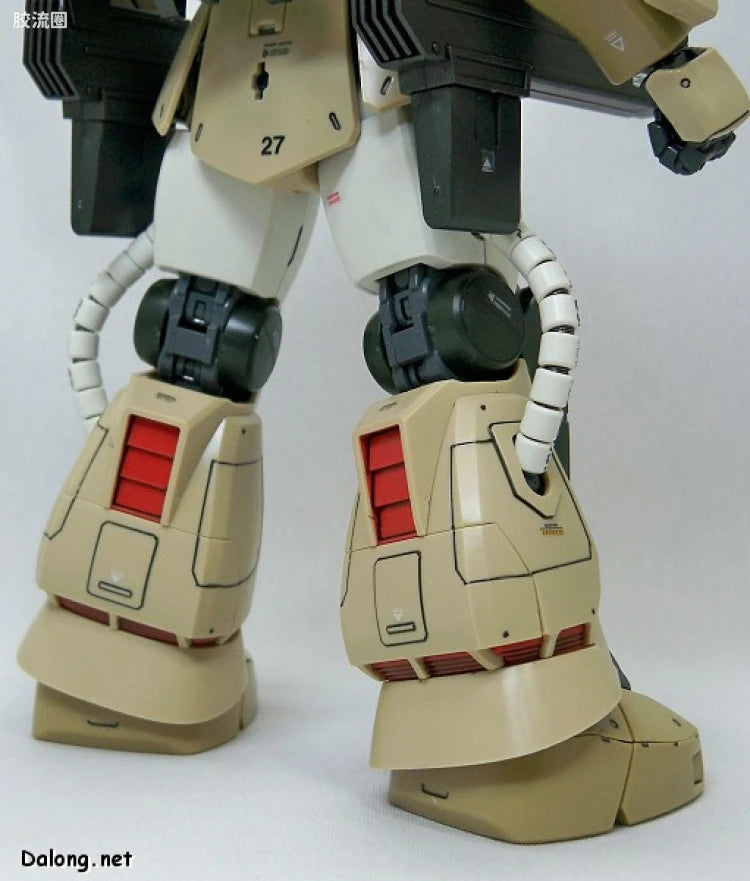 Bandai MG 1/100 MS-06K Zaku Cannon
