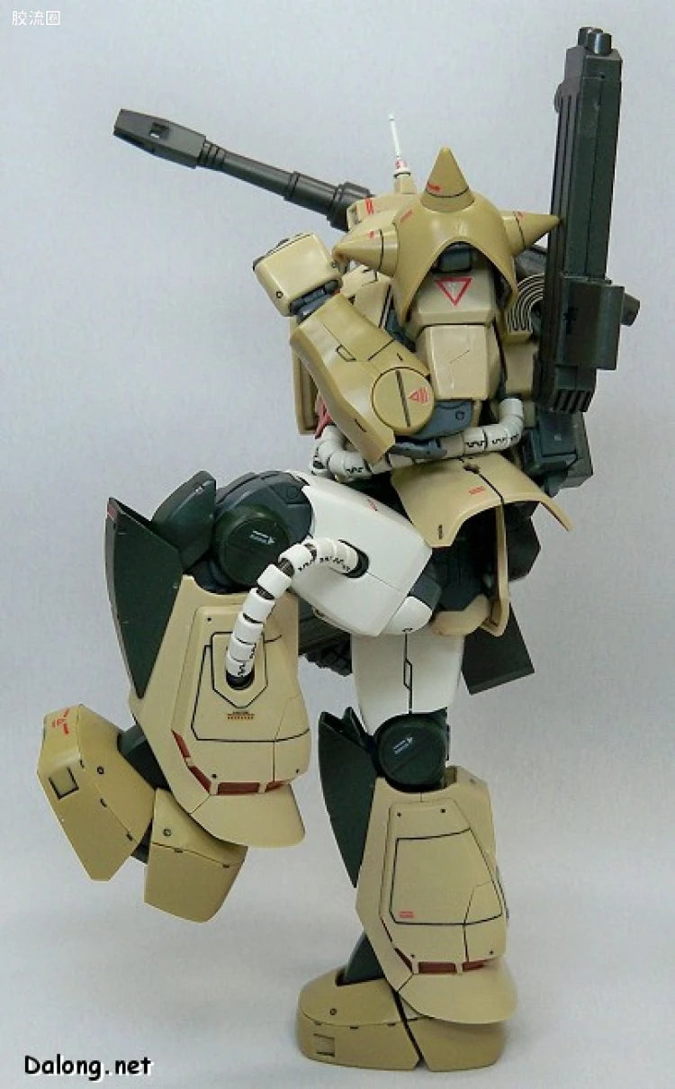 Bandai MG 1/100 MS-06K Zaku Cannon