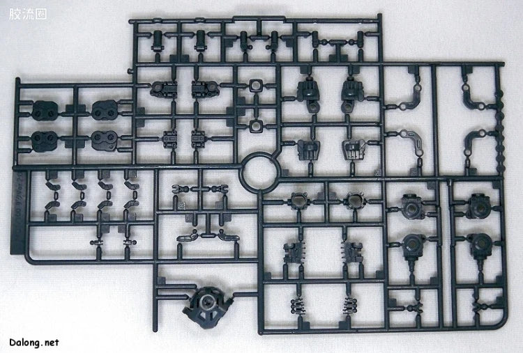 Bandai MG 1/100 MS-06K Zaku Cannon