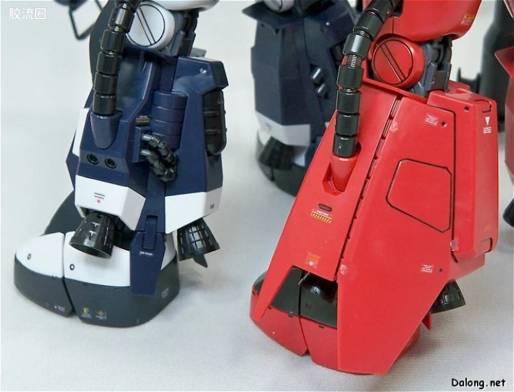 Bandai MG 1/100 MS-06R-2 Zaku II (Johnny Ridden Custom) (Ver.2.0)