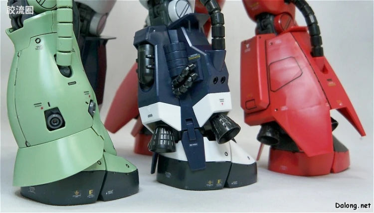 Bandai MG 1/100 MS-06R-2 Zaku II (Johnny Ridden Custom) (Ver.2.0)