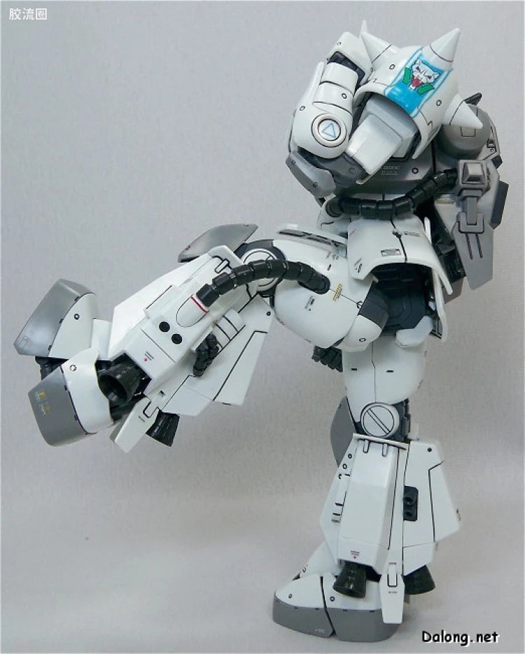 Bandai MG 1/100 MS-06R-1A Zaku II (Shin Matsunaga Custom) (Ver.2.0)