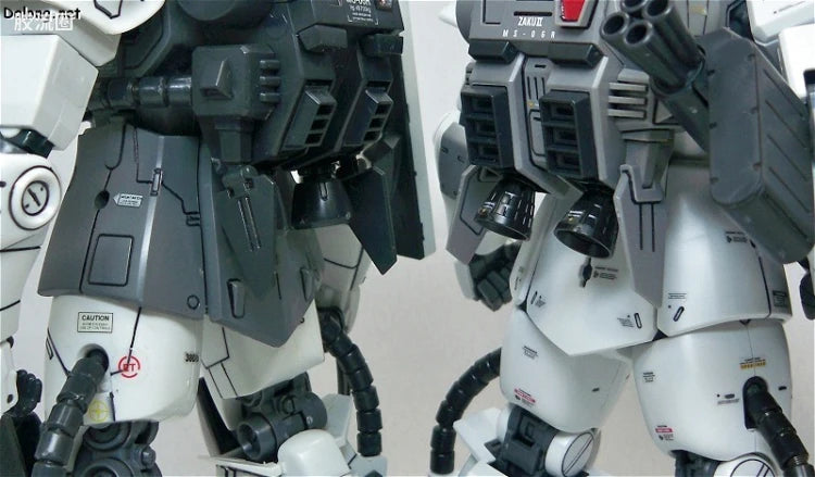 Bandai MG 1/100 MS-06R-1A Zaku II (Shin Matsunaga Custom) (Ver.2.0)