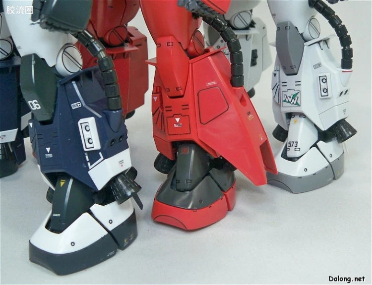 Bandai MG 1/100 MS-06R-1A Zaku II (Shin Matsunaga Custom) (Ver.2.0)