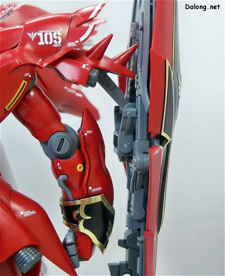 Bandai MG 1/100 MSN-06S Sinanju (Ver.Ka)