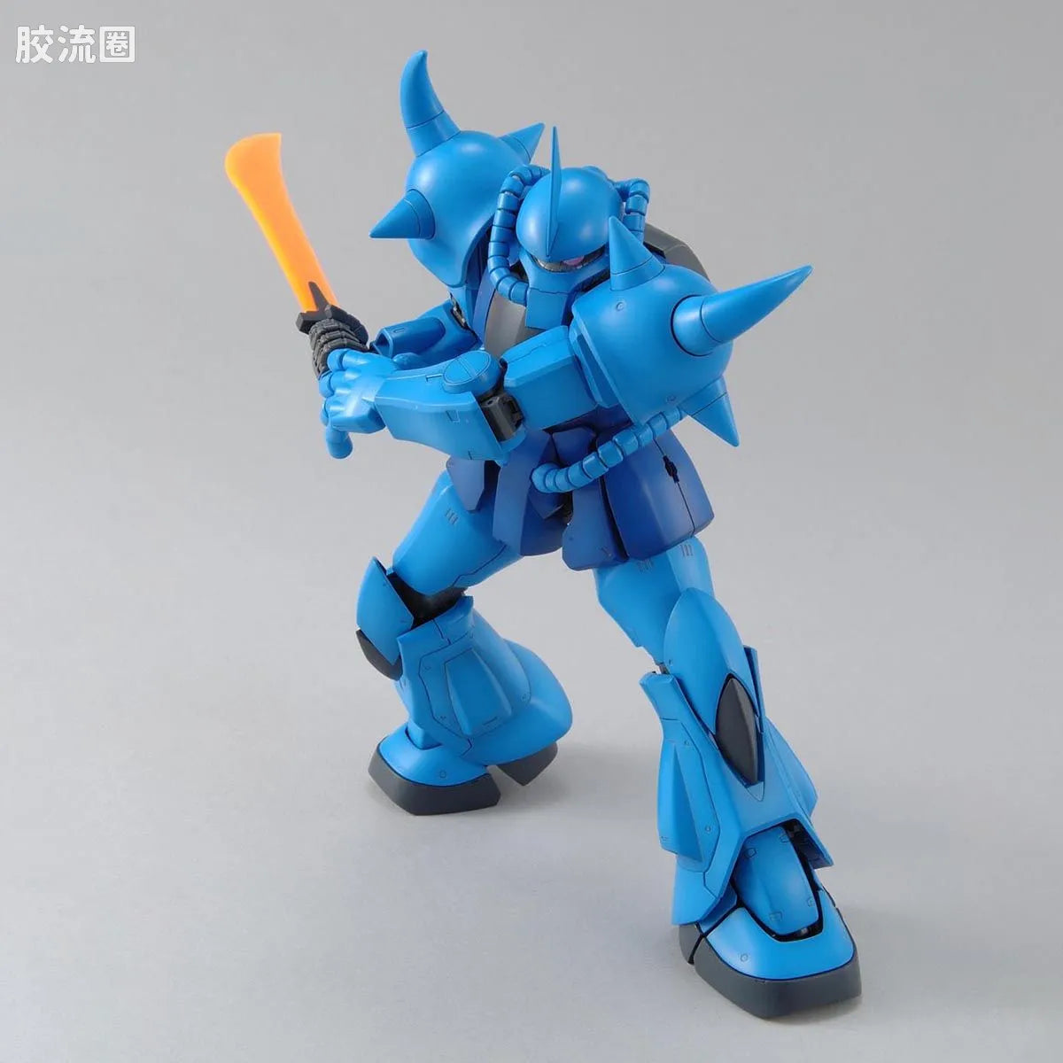 Bandai MG 1/100 MS-07B Gouf (Ver.2.0)