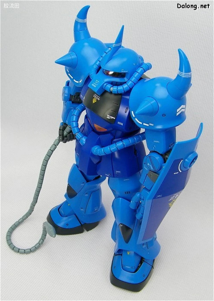 Bandai MG 1/100 MS-07B Gouf (Ver.2.0)