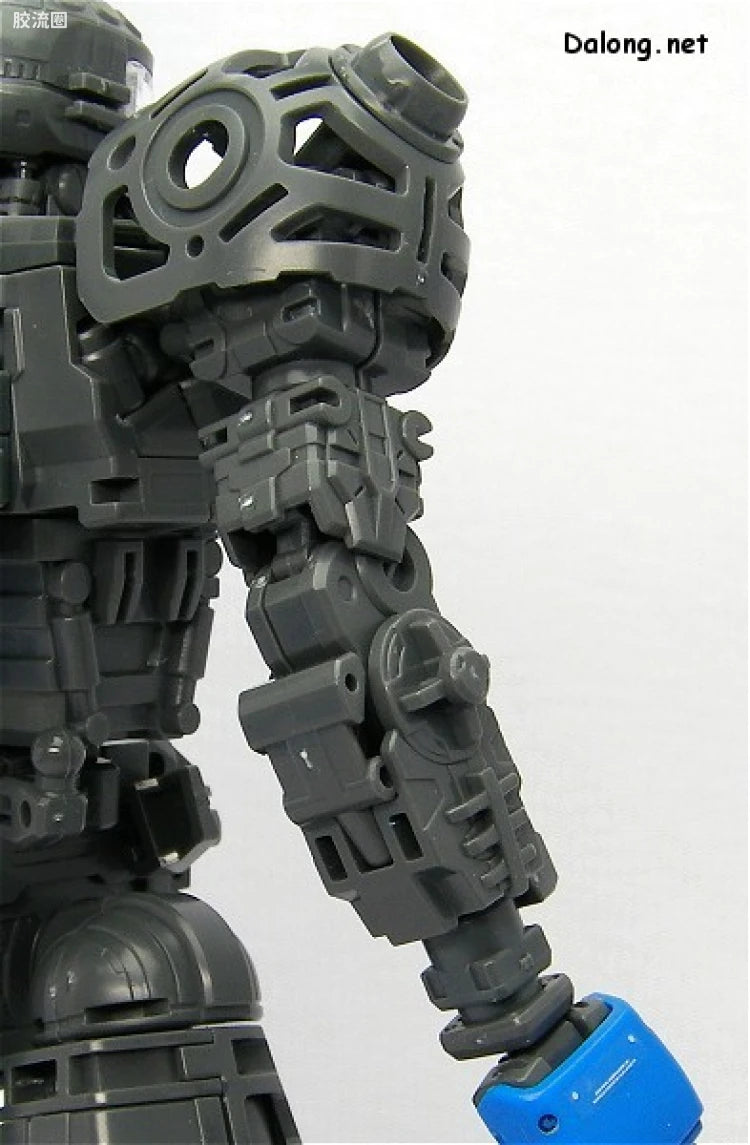 Bandai MG 1/100 MS-07B Gouf (Ver.2.0)