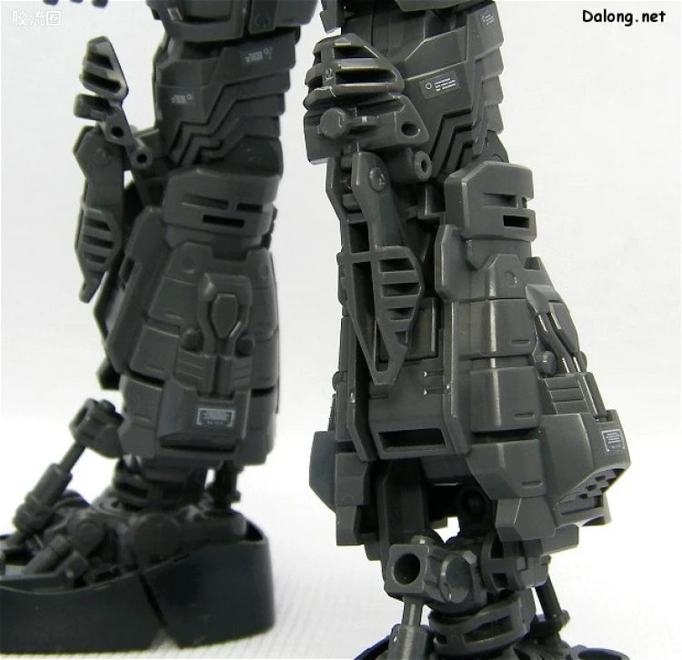 Bandai MG 1/100 MS-07B Gouf (Ver.2.0)