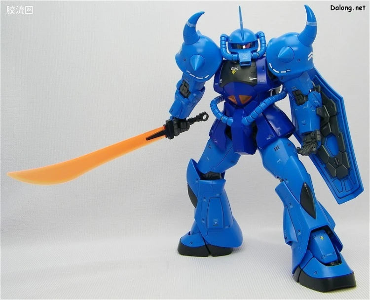 Bandai MG 1/100 MS-07B Gouf (Ver.2.0)