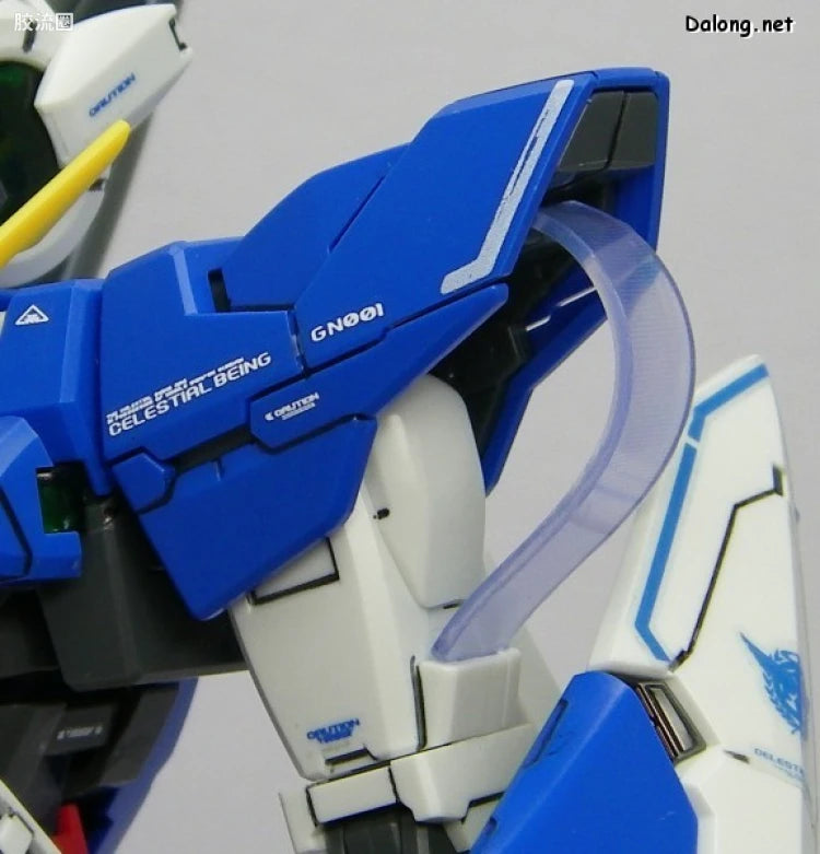 Bandai MG 1/100 GN-001 Gundam Exia