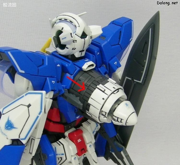 Bandai MG 1/100 GN-001 Gundam Exia