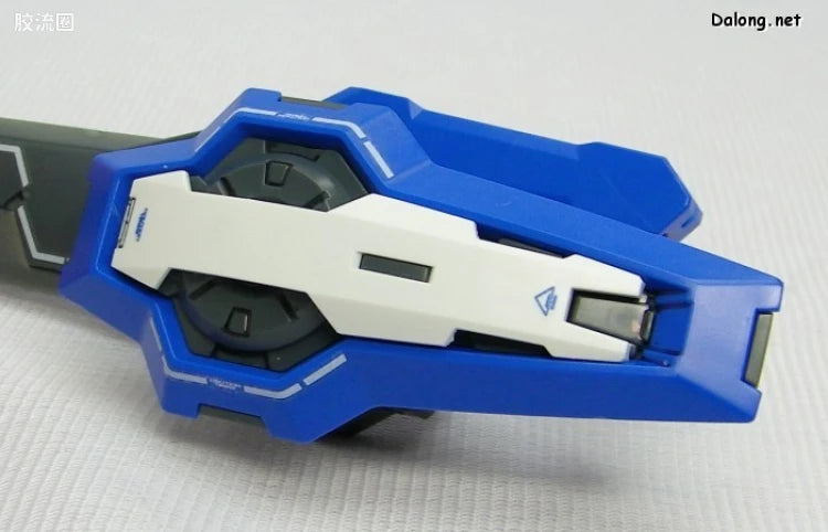 Bandai MG 1/100 GN-001 Gundam Exia
