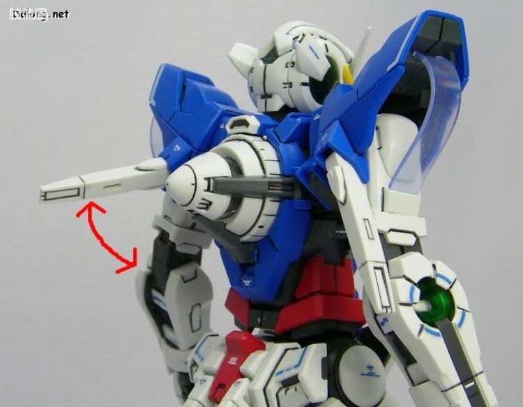 Bandai MG 1/100 GN-001 Gundam Exia