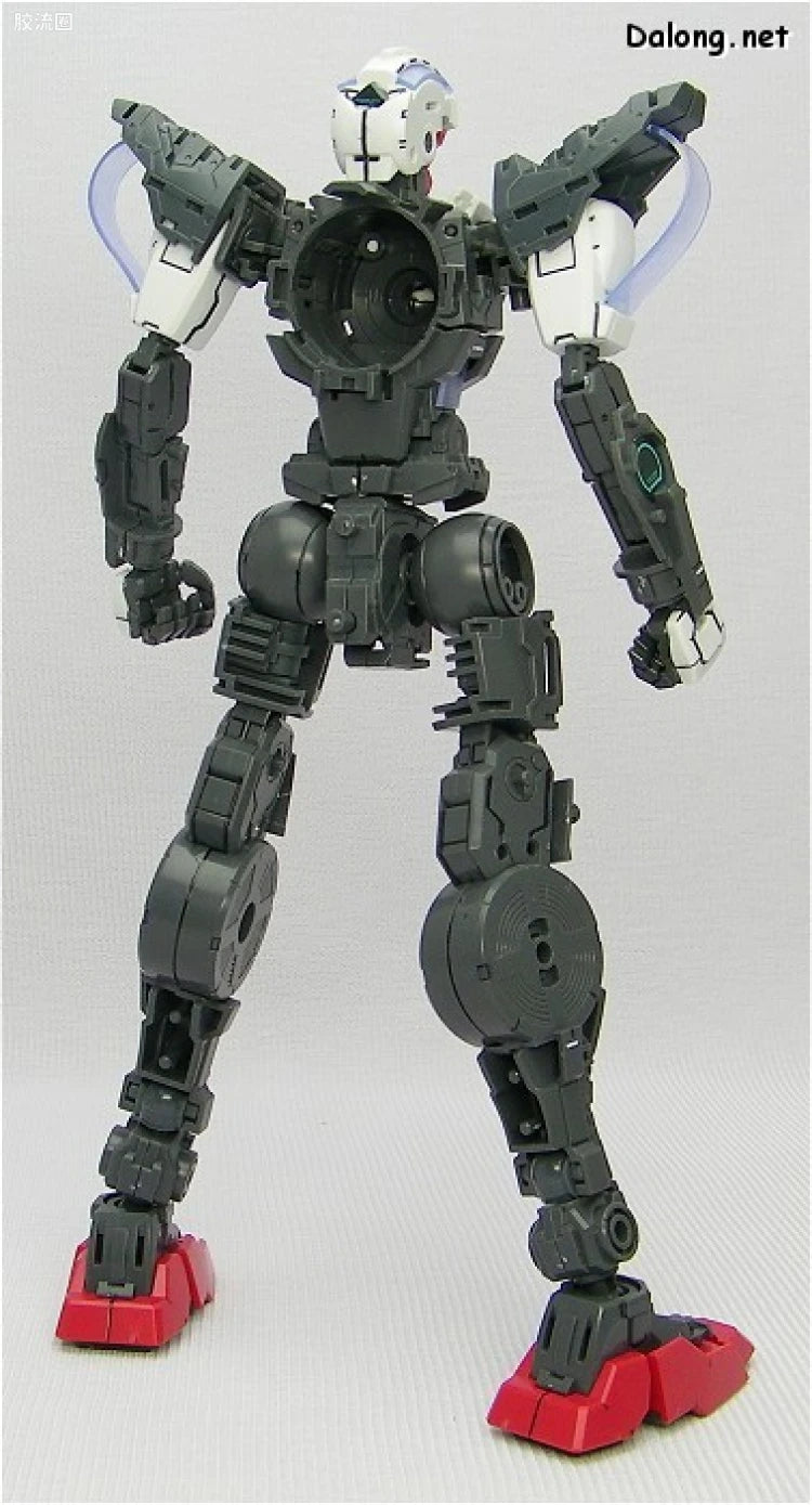 Bandai MG 1/100 GN-001 Gundam Exia