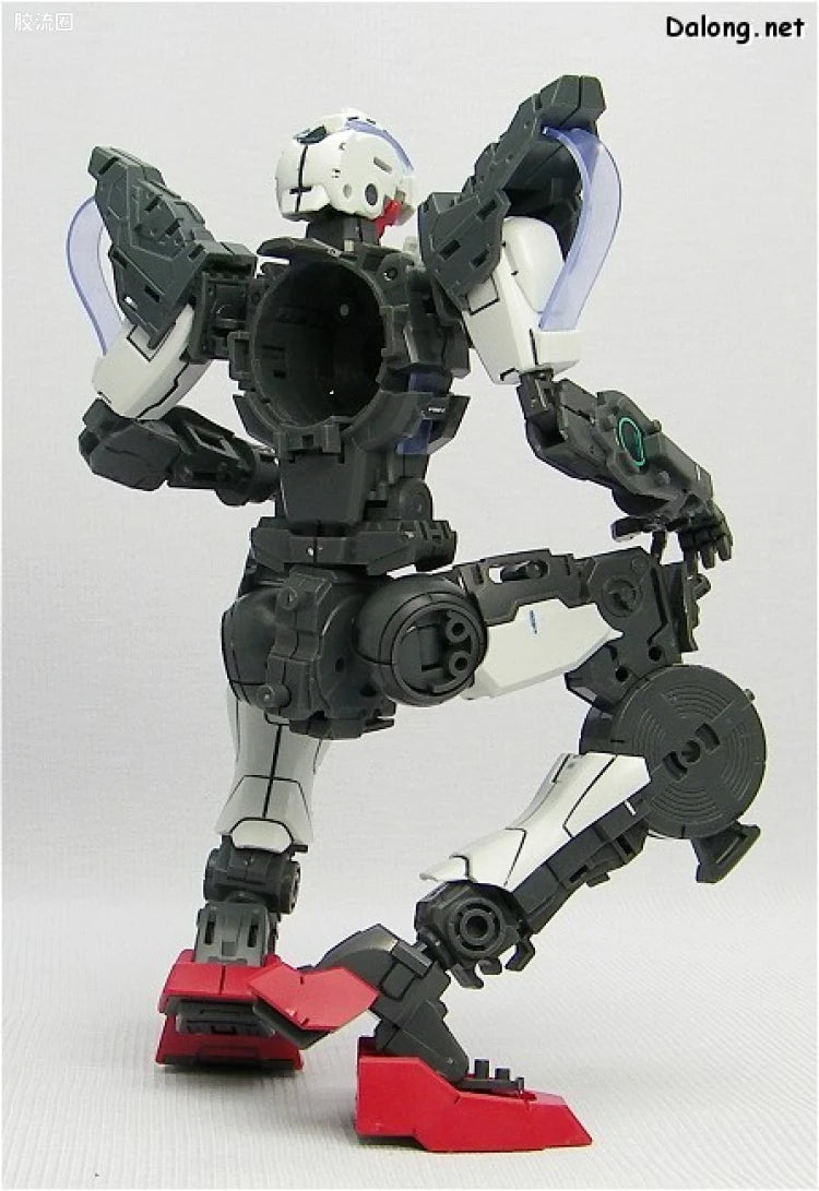Bandai MG 1/100 GN-001 Gundam Exia