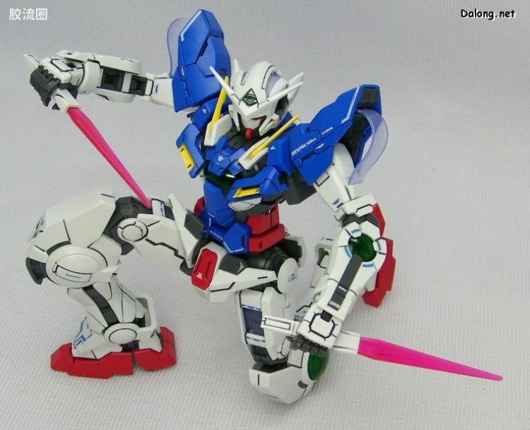 Bandai MG 1/100 GN-001 Gundam Exia