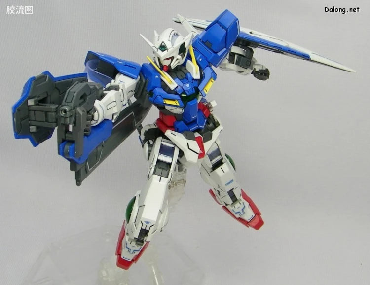 Bandai MG 1/100 GN-001 Gundam Exia