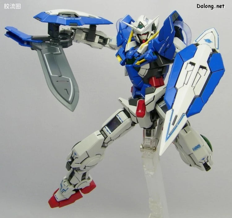 Bandai MG 1/100 GN-001 Gundam Exia