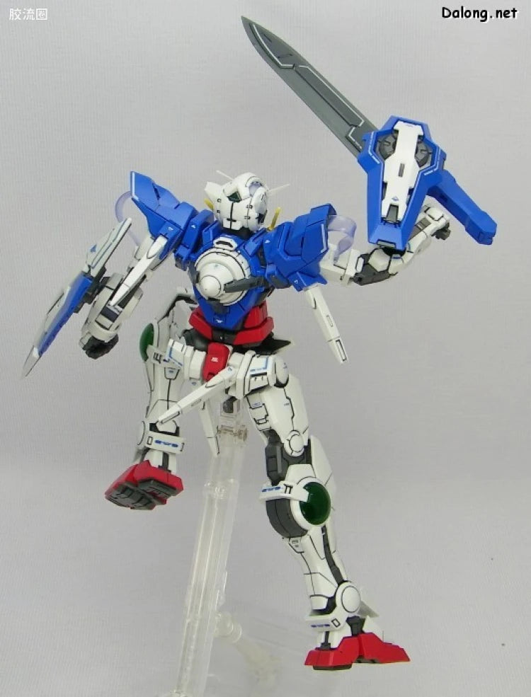 Bandai MG 1/100 GN-001 Gundam Exia