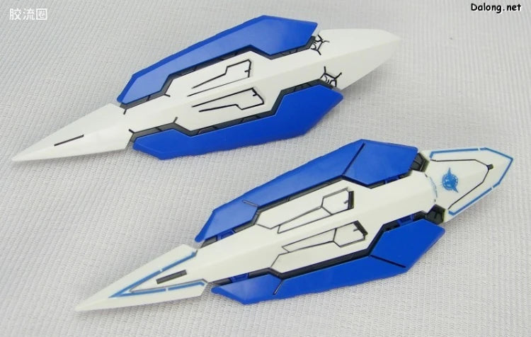 Bandai MG 1/100 GN-001 Gundam Exia