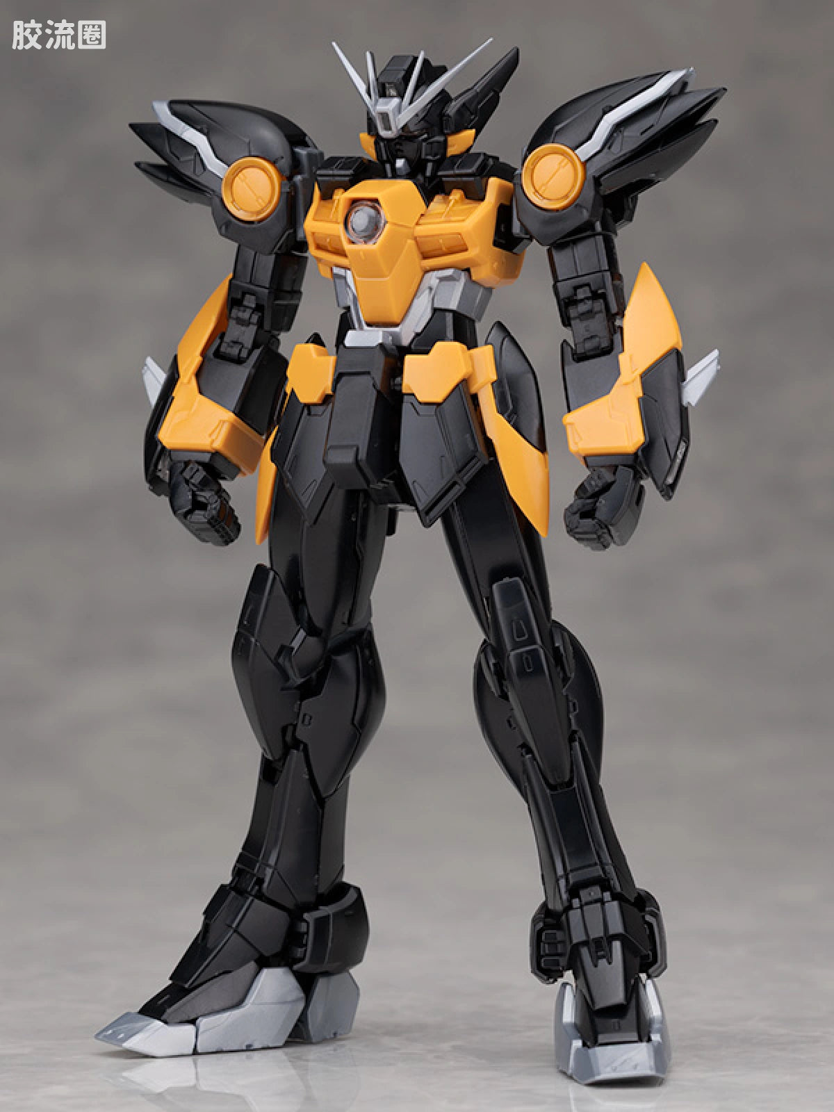 RG 1/144 Wing Gundam Zero EW -APEX LEGENDS(TM) Valkyrie Ver.-