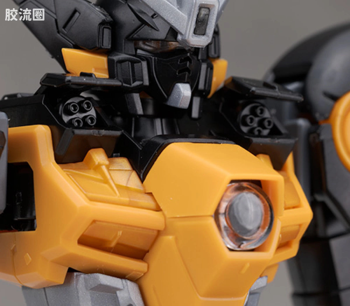 RG 1/144 Wing Gundam Zero EW -APEX LEGENDS(TM) Valkyrie Ver.-