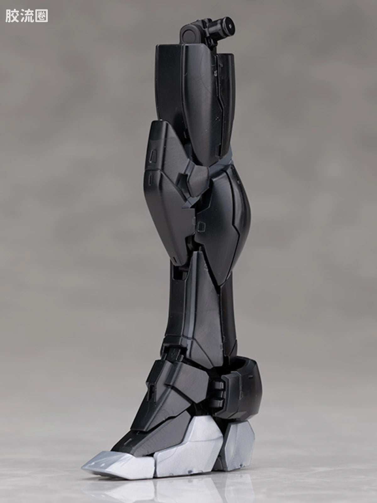RG 1/144 Wing Gundam Zero EW -APEX LEGENDS(TM) Valkyrie Ver.-