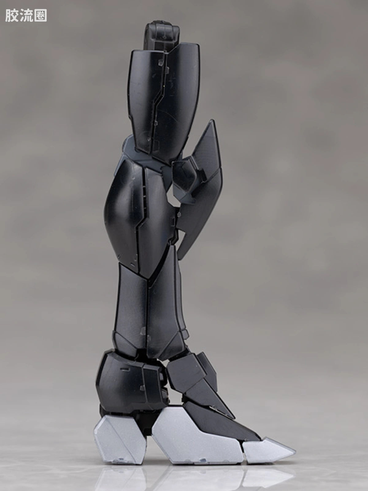 RG 1/144 Wing Gundam Zero EW -APEX LEGENDS(TM) Valkyrie Ver.-