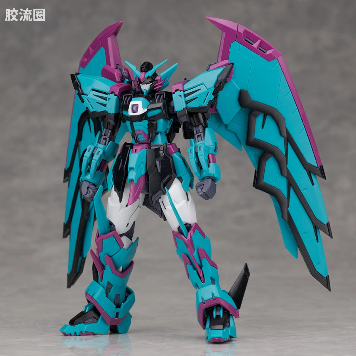 RG 1/144 Gundam Epyon -APEX LEGENDS(TM) Alter Ver.-