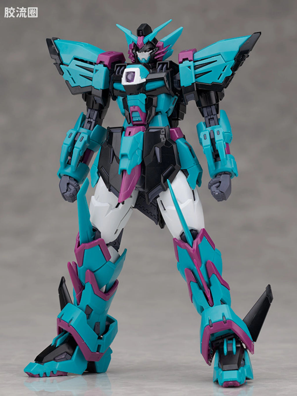 RG 1/144 Gundam Epyon -APEX LEGENDS(TM) Alter Ver.-