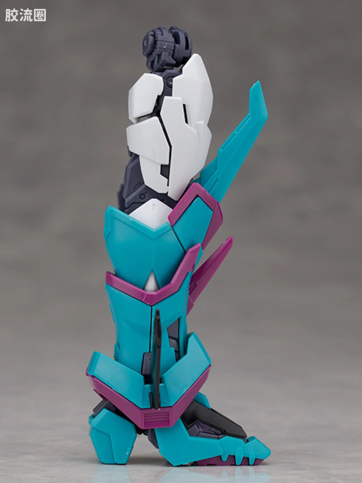 RG 1/144 Gundam Epyon -APEX LEGENDS(TM) Alter Ver.-