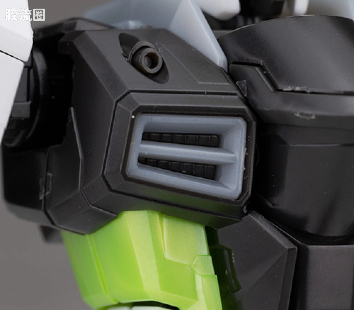 RG 1/144 Freedom Gundam [APEX LEGENDS Crypto Ver.]