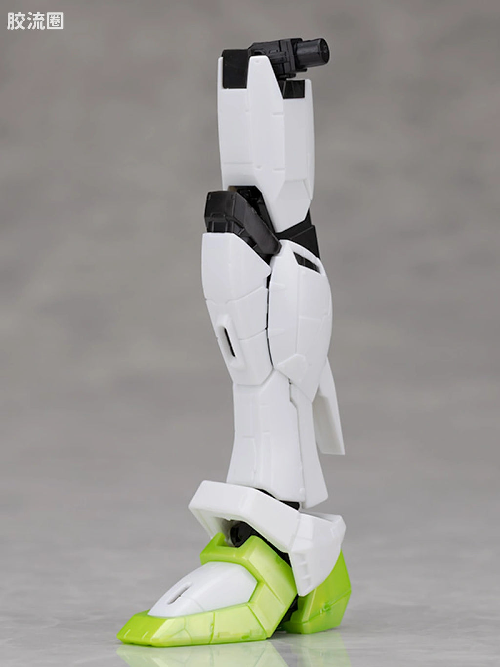 RG 1/144 Freedom Gundam [APEX LEGENDS Crypto Ver.]